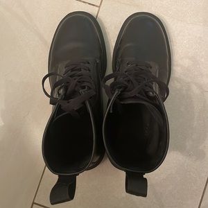 Nearly New Doc Marten Docs Mono 1460 all black Men’s US 9